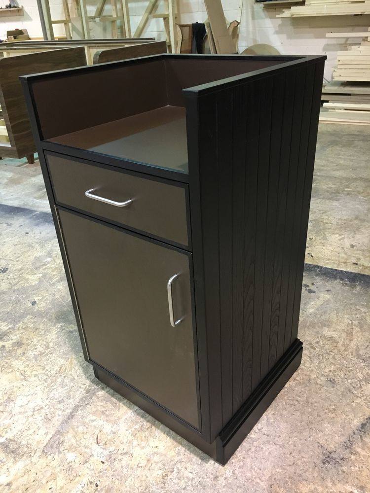 Bedside cabinet with drawer