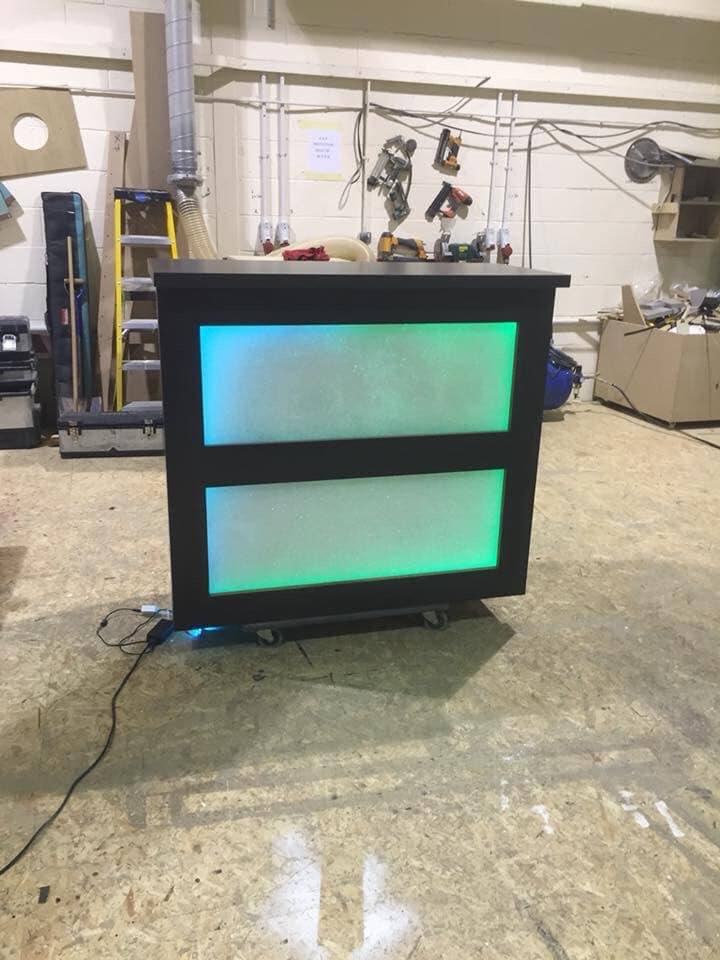 Mobile bar unit with LED lighting