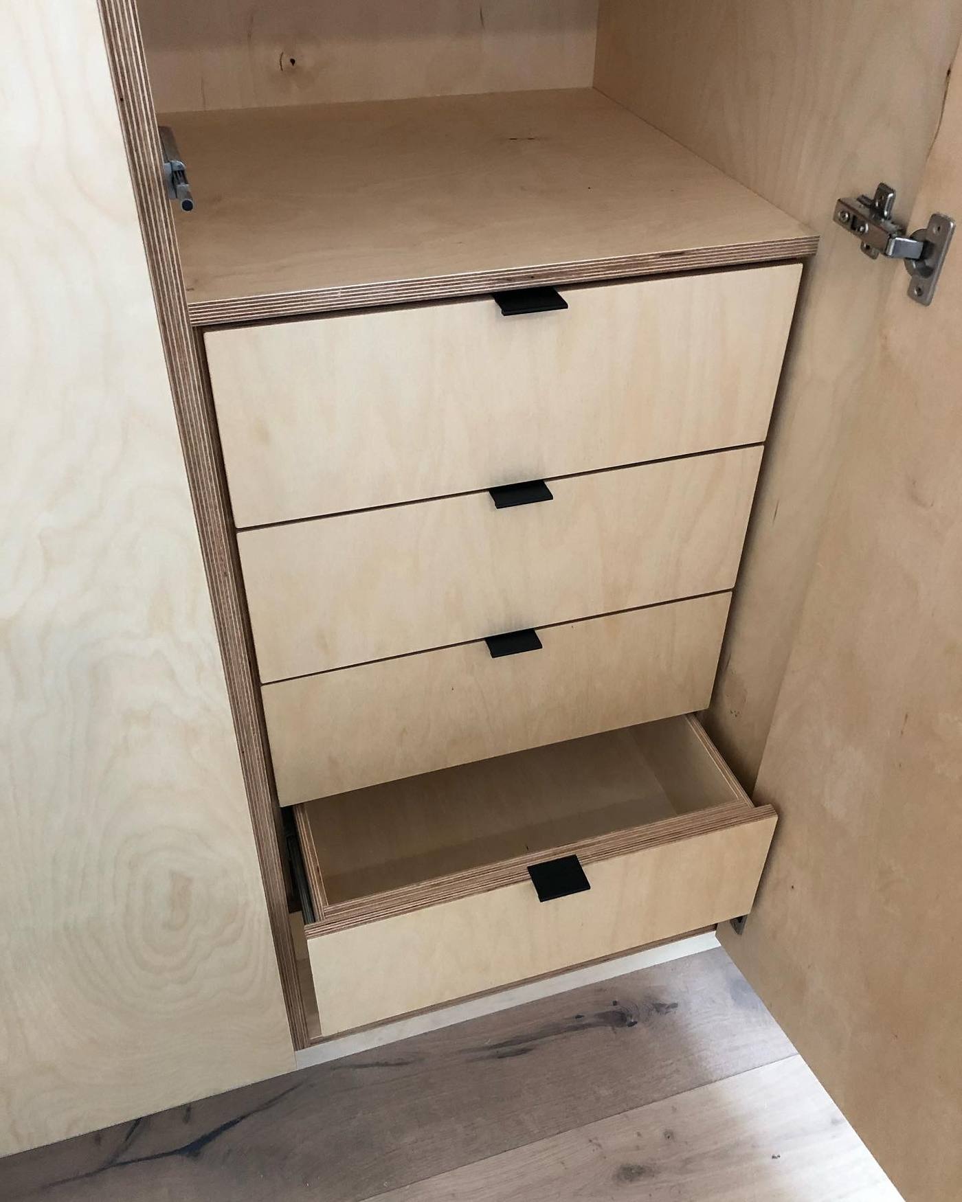 Fitted plywood drawers detail