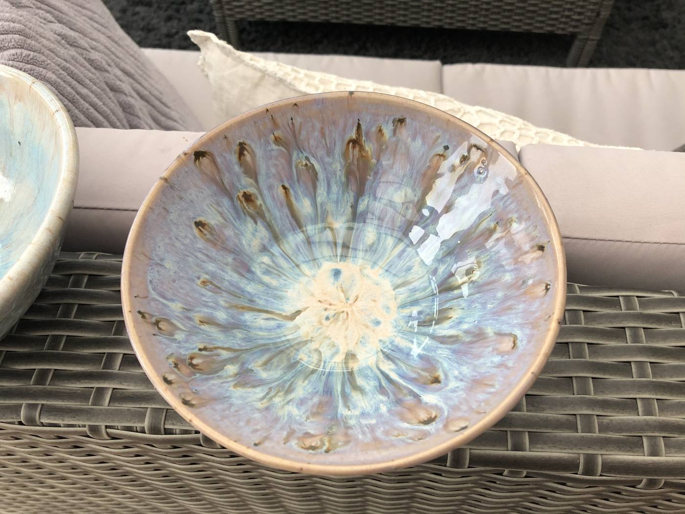 Bowl with lilac crystalline glaze